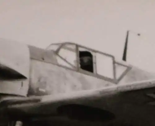 tolles altes Foto - Flugzeug Me 109 Messerschmitt mit Pilot 