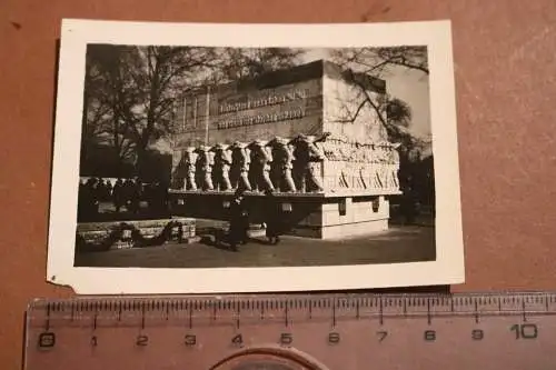 tolles altes Foto - Hamburg, Ehrenmal des Infanterie Regiments 76