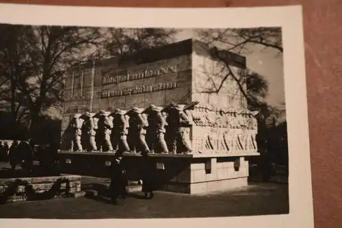 tolles altes Foto - Hamburg, Ehrenmal des Infanterie Regiments 76