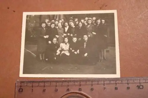 tolles altes Gruppenfoto Mädels - höhere Handelsschule Breslau 1943