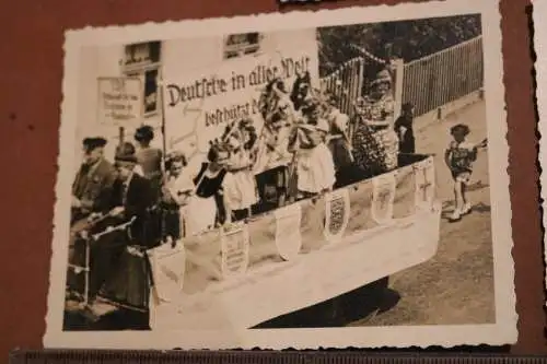 drei tolle alte Fotos - Festumzug - Kinder - Deutschtum - Burgstädt