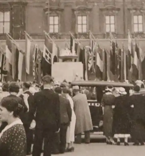 vier tolle alte Fotos - Berlin ?  Olympia 1936 - Festumzug ??