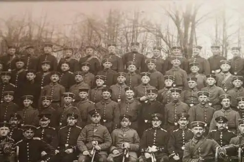 tolles altes Gruppenfoto  Soldaten Pickelhauben - MG´s 1916 - Neustadt a. Rbge