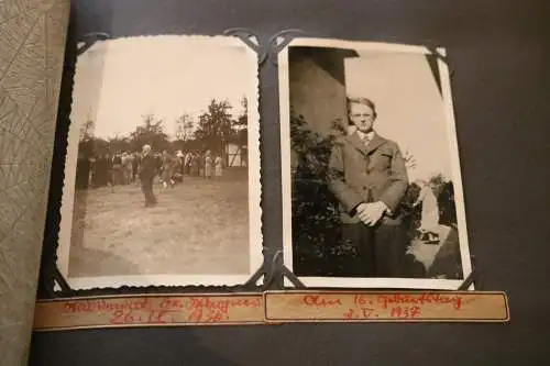 zwei tolle alte Alben - 84 Fotos - Familie, Strand, Berge, Luftschiff , Zeppelin