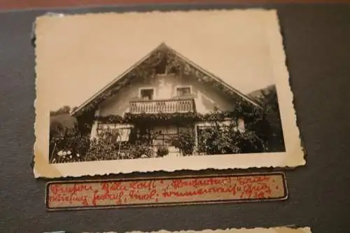 zwei tolle alte Alben - 84 Fotos - Familie, Strand, Berge, Luftschiff , Zeppelin