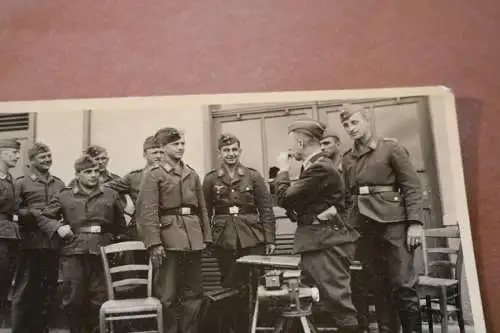 altes Foto - Soldaten Luftwaffe - Ausbildung ?  Messgerät ?? 