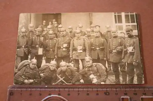 tolles altes Gruppenfoto Soldaten - Pickelhauben - 2 oder 7.Inf.Regt ??