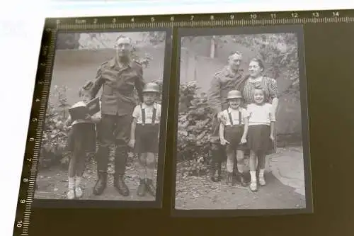 zwei tolle alte Negative - Familie Sohn mit Stahlhelm , Vater Soldat 