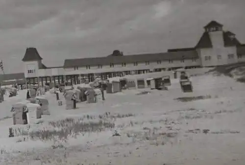 tolles altes Negativ - Strand Strandkörbe - Gebäude - Ostsee ?? Ort ?