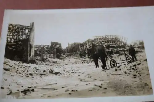 drei alte Fotos - Frankreich zerstörters Dorf Graincourt 1917