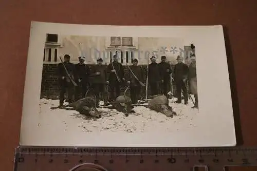 Tolles altes Foto Gruppe Jäger mit erlegtem Wild 1910-20