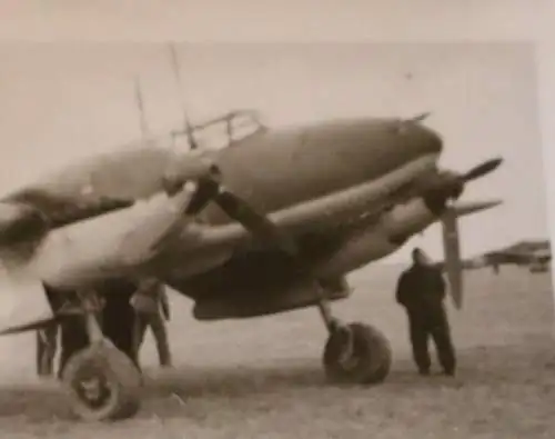 tolles altes Foto Pilot mit seiner Messerschmidt Me 110