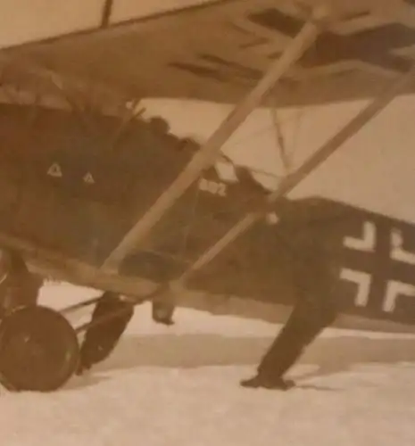 tolles altes Foto Flugplatz mit Heinkel He 46 Flugzeuge