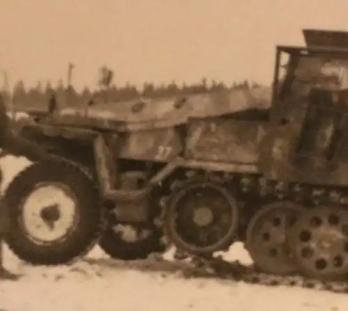 tolles altes Foto - Halbkette  Russland ??  Stuka zu Fuß, Wurfrahmen 40 Raketen