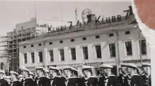 tolles altes Foto -  Matrosen angetreten in Schweden ? Admirale - Klubb 7 ?? 