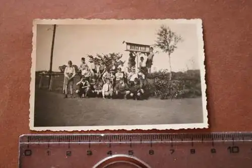 tolles altes Foto - Schulausflug ? Knabenschule ? - Ortsschild  ? Borgfeld