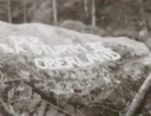 altes Foto - Soldatengräber Oberland Soldaten ? 