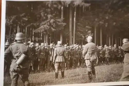 tolles altes Foto  -  Kompanie-Appell Russland 1943