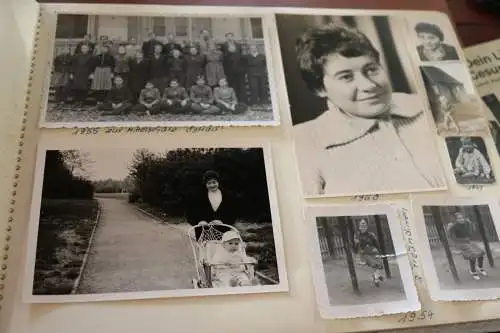 tolles altes Album 187 Fotos einer Frau 50-60er Jahre 
