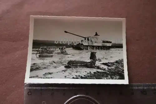 tolles altes Foto Kleinbildserie SdKfz Panther Panzer Turmnummer 522