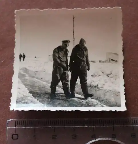 tolles altes Foto zwei Piloten - einer hochdekoriert 