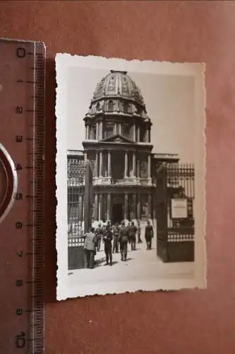 tolles altes Foto - Invalidendom und Militärmuseum - Schild MIlitär freien Eintr