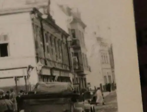 tolles altes Foto - Stadt - Ortskommandantur I. 523 - Polen ? Geschäft Leon Hase
