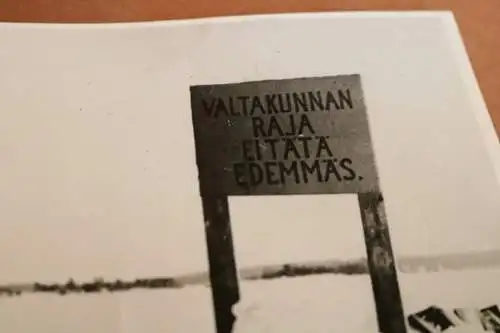 tolles altes Pressefoto - Portrait finnischer Soldat Schild Valtakunnan 1940