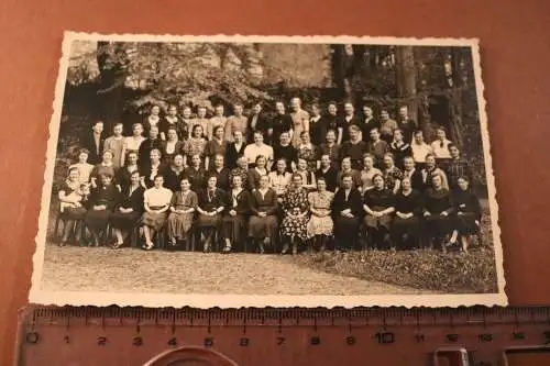 tolles altes Gruppenfoto junge Frauen - Erholungsheim bei Schönau -1941 - Namen