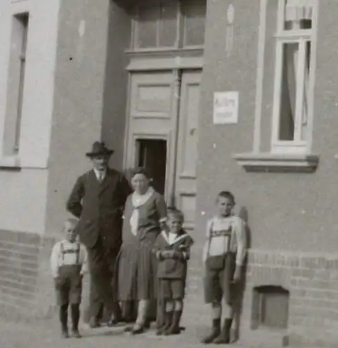 tolles altes Glasnegativ - Gebäude - Geschäft Schuhwaaren Otto Zeitz - Ort ??