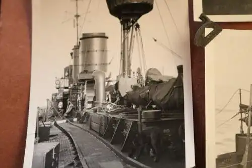 drei alte Fotos - Mannschaftsfoto usw. Torpedoboot T 190 