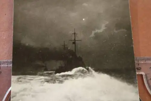 tolles altes Foto - 1. Halbflotillie beim Auslauf 1925