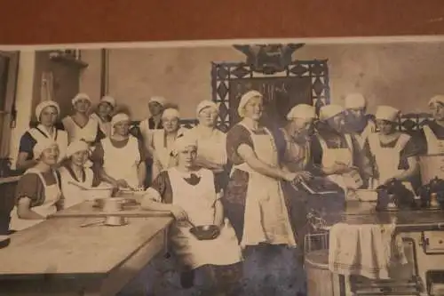 tolles altes Gruppenfoto - Hauswirtschaftsschule ?? Gruppe Frauen - 1910-30 ??