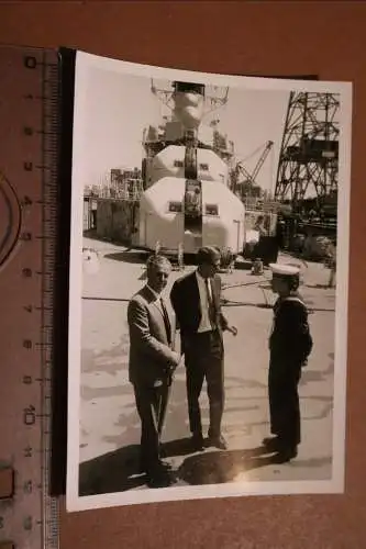 Tolles altes Foto - Kriegsschiff Bundesmarine - Werft Nobiskrug 60-80er Jahre ?