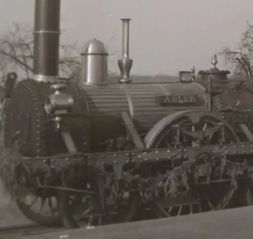 zwei tolle alte Negative - Dampflok Adler - Museum - 50-60er Jahre