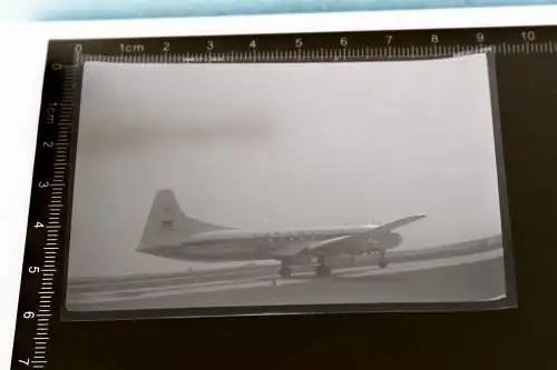 tolles altes Negativ - Passagierflugzeug der Lufthansa Convair 340 - 50er Jahre 