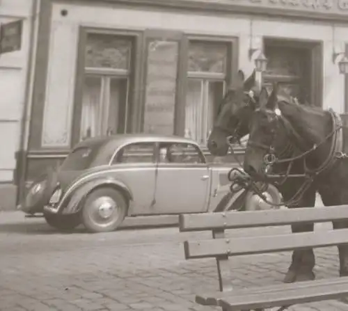 zwei tolle alte Negative DUISBURG RUHRORT GASTHAUS " POSTKUTSCHE " mit Postkutsc