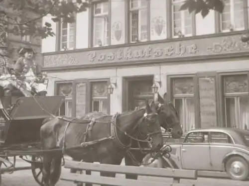 zwei tolle alte Negative DUISBURG RUHRORT GASTHAUS " POSTKUTSCHE " mit Postkutsc