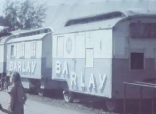 tolles altes Farbdia - Glasdia - 30-40er Jahre - Zirkuswagen Zirkus Barlay 