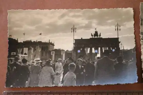 zwei tolle alte Fotos - Berlin - Olympia 1936 - Repro ???