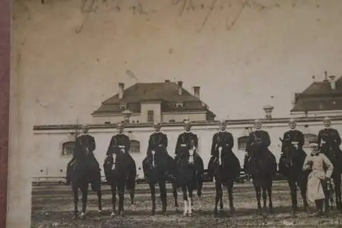 tolles altes Foto - Gruppe Soldaten zu Pferd - Kavallerie - Straubing 1912