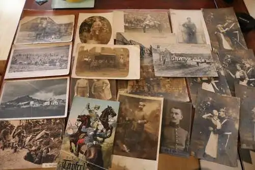 20 tolle alte Fotos, Postkarten - Soldaten - Frankreich usw.