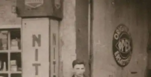 tolles altes Foto Nitag Tankstelle mit Werkstatt - Opel Werbeschild 1939