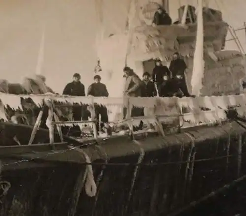 21 tolle alte Fotos eines Matrosen - Fahrt nach Norwegen, Eisbrecher, Pillau usw