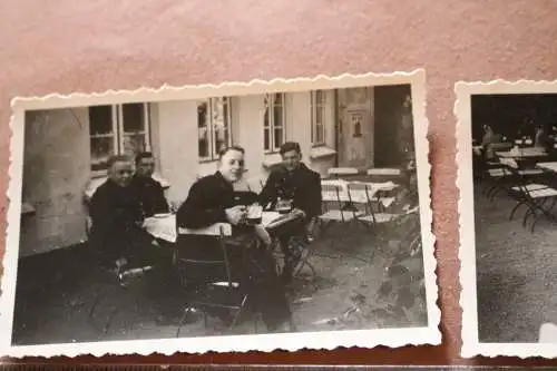 zwei alte Fotos - Matrosen in Mürwik Johannisgarten 