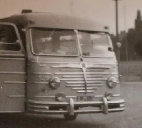 Tolles altes Foto - Oldtimer Bus Büssing ??  50er Jahre noch Zonenkennzeichen