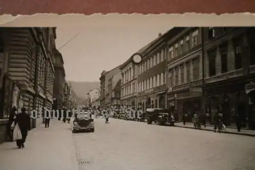 tolles altes Foto - Strasse in ....stadt , Rumänien 1941