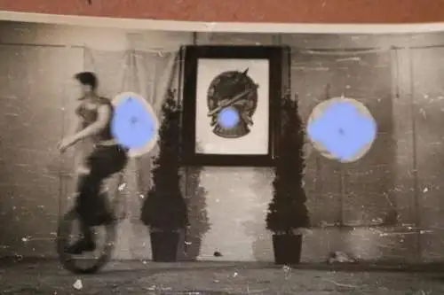 zwei alte Fotos Frontbetreuung ?? Mann auf Einrad - Lufttorpedo-Zug 12 Luftwaffe