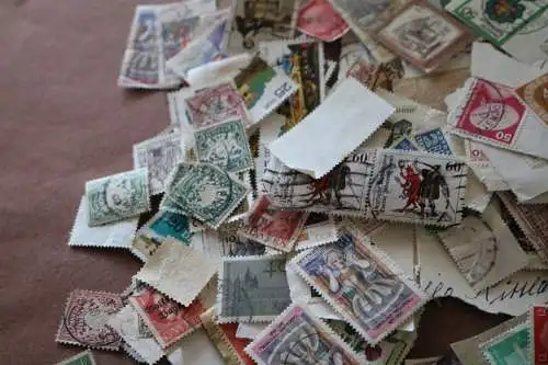 Briefumschlag mit alten Briefmarken 