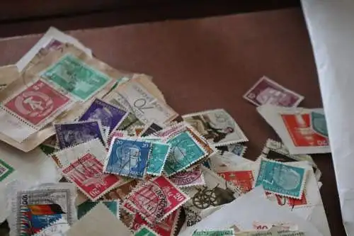 Briefumschlag mit alten Briefmarken 
